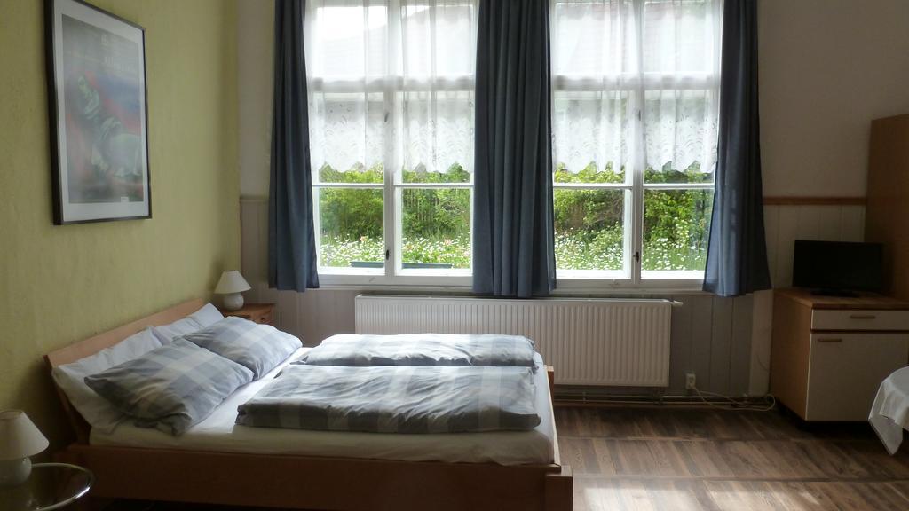 Alte Schule Lejlighed Tambach-Dietharz Eksteriør billede